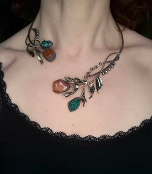 Carnelian and malachite open necklace 
