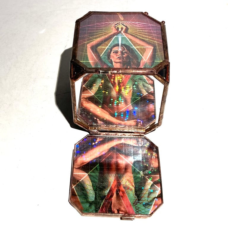 Parallel Universe Image 2