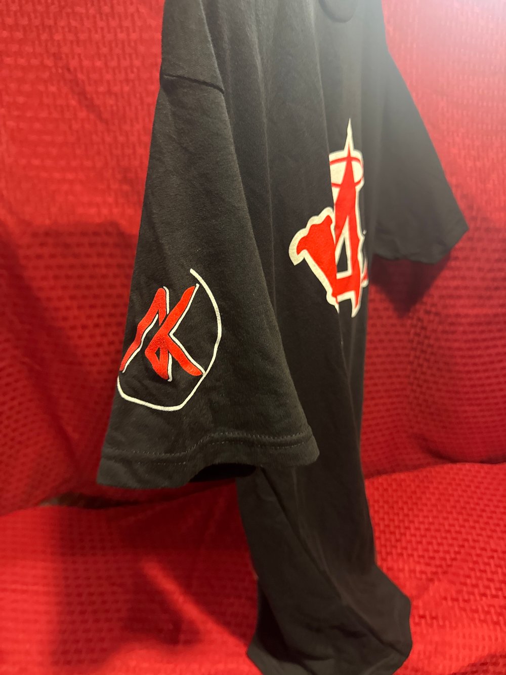 Black & Red WAR Tee