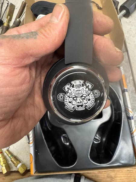 Image of Mayans wireless headphones 