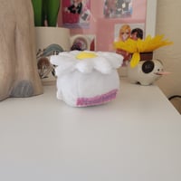Image 5 of PRE-ORDER: Daisy Mini Korpokkur Plush