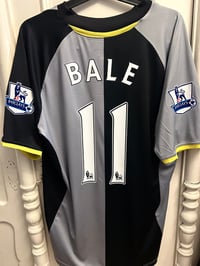 Image 10 of Tottenham Hotspur “BALE 11” 2012/13 Third Shirt + PL patches  (XL)