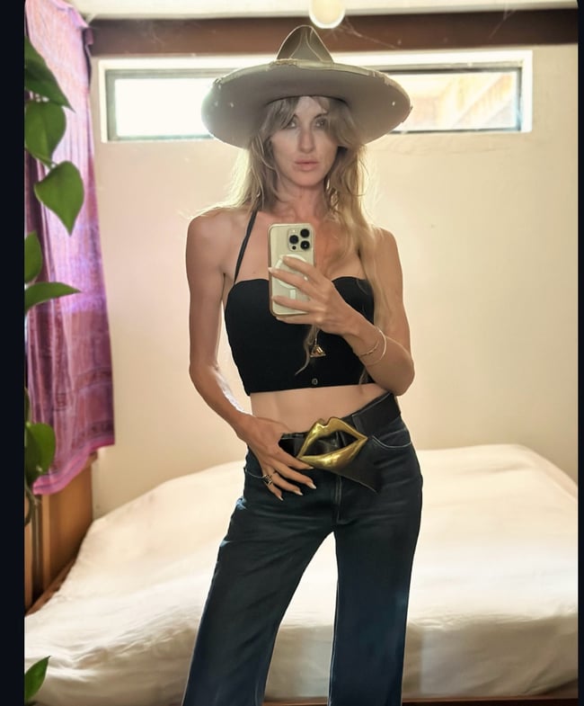 late 1960s brass STONES lips belt leather