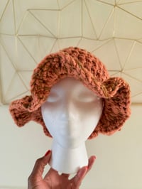 Crochet Ruffle Hat (Orange)