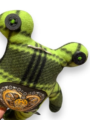 Clockwork Gloomy Frog