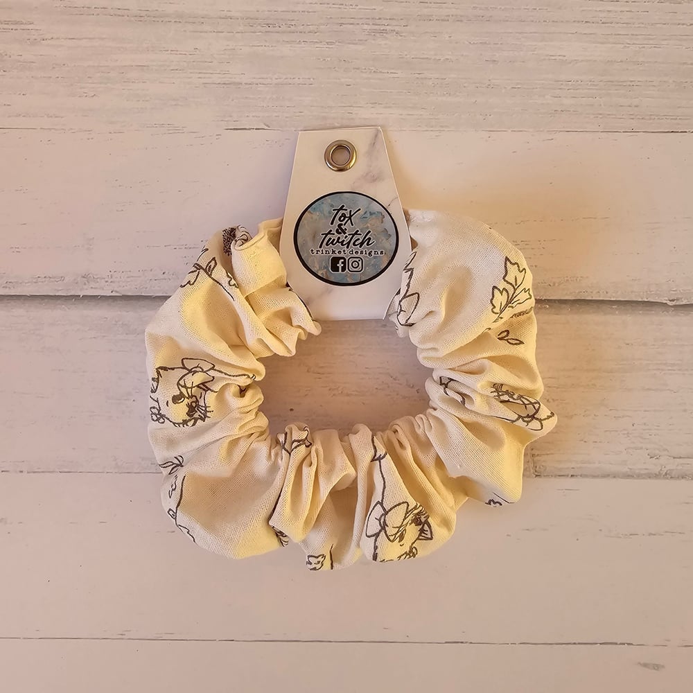 Image of Bowless Scrunchies