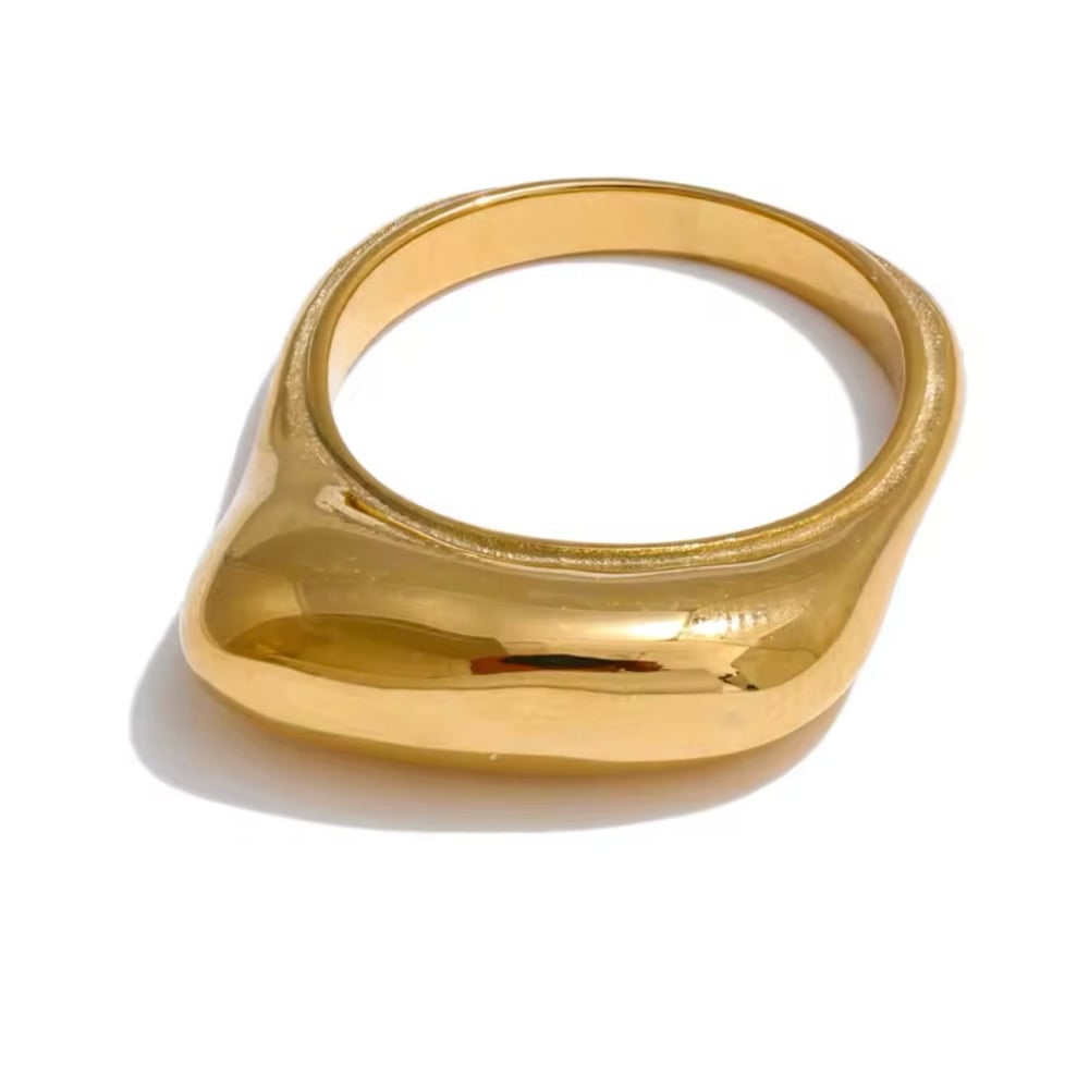 Image of SELENE 18ct Gold Plated Curve Ring