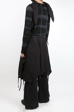 Image of ÆNRMÒUS - Lazy Top (Black)