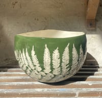 Image 1 of Medium Pinched planter - Forrest Green