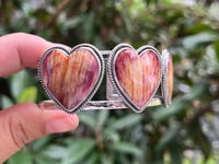 Image 3 of 3 Hearts Spiny Oyster Cuff