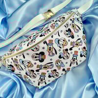 Image 2 of American Pavilion XL Belt Bag