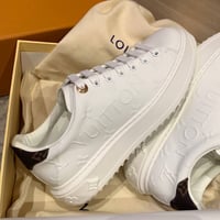 Image 2 of Lou sneakers