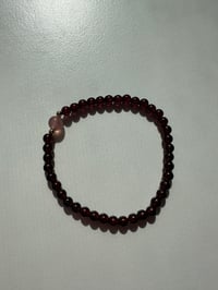 Image 5 of Garnet bracelet 极细石榴石手链
