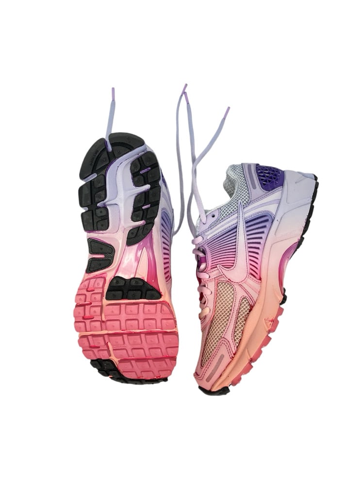 Image of Nike Vomero 5 Sunrise