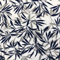 Image 1 of Popelín - Sábana - Hojas - Azulón/Gris - 9€/m