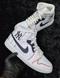 Image 1 of Custom New York Yankees AF1  