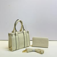 Image 7 of Tote Bag Set 