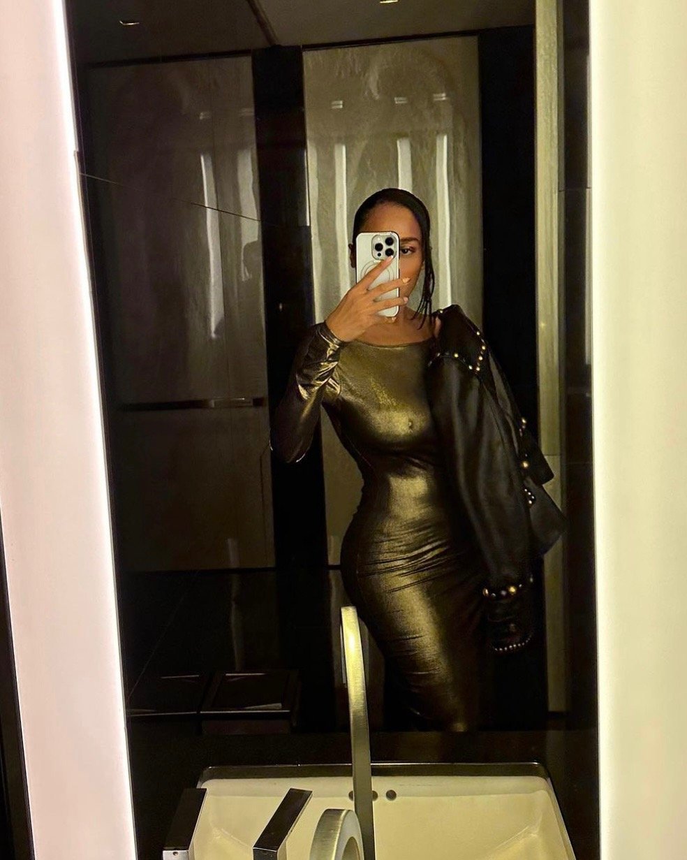 Image of METALLIC GOLD BACKLESS RUCHED MAXI DRESS (MEDIUM)