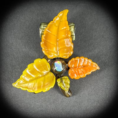 Image of Fall Fades 2025 Leaf Vine Pendant 3