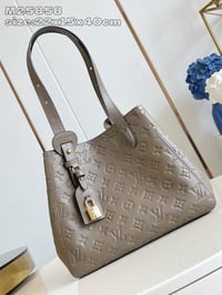 Image 9 of LV Empreinte Tote