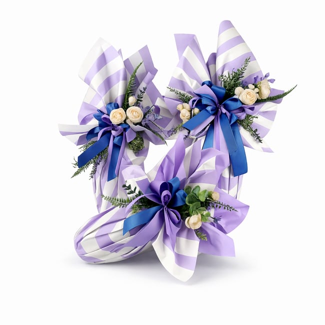 Uovo di Pasqua Artigianale di Cioccolato Fondente o al Latte - a righe lilla e bianche