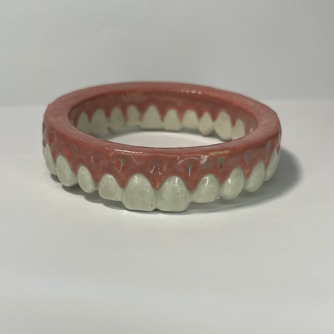 Teeth Bracelet D - 6.65 in Inner Circumference