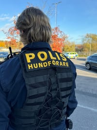 Image 1 of POLIS HUNDFÖRARE- Ryggplatta