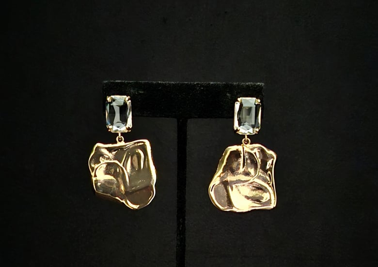 Image of Gold & Clear Abstract Pierced Earrings 