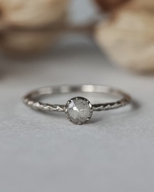 Image of 18ct White gold, Milky pale grey diamond faceted ring (LON214)