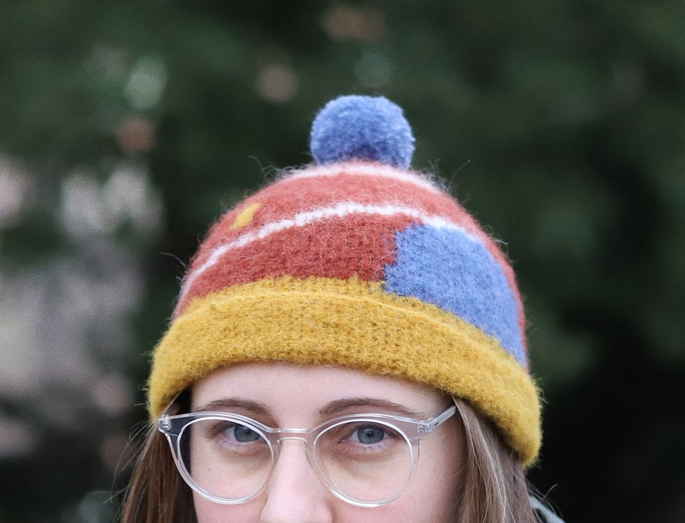 Image of COLOR MOHAIR CAP