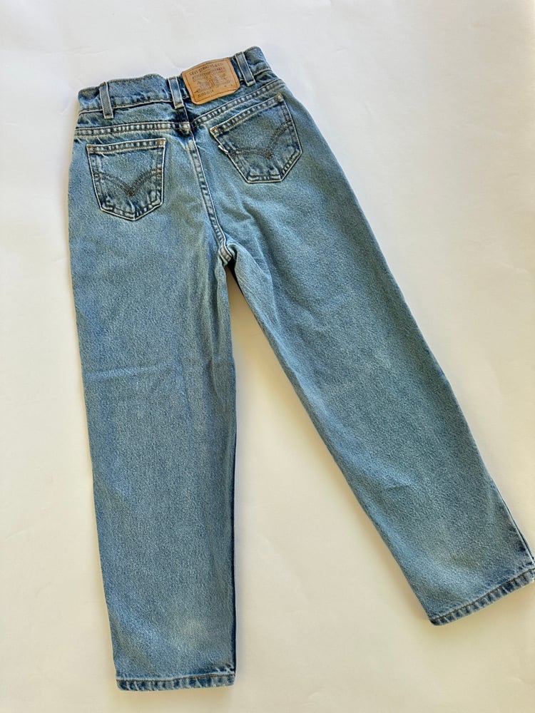 Image of Vintage Levi's 550 Size 8 regular