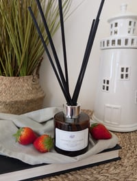 Strawberry and Rhubarb Reed Diffuser 