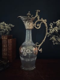 Image 6 of Magnifique aiguière en cristal peint émaillé et régule argenté, milieu du XIXème siècle!