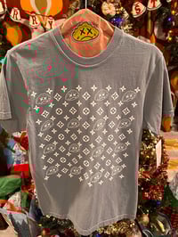 Image 4 of Vuton Bundle