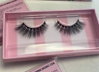 Image 4 of Moira 3D effect Bionic Vegan Faux Mink Lashes 009,Daring 