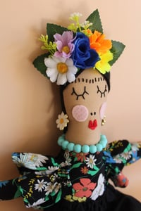 Image 1 of Frida with Daisies 