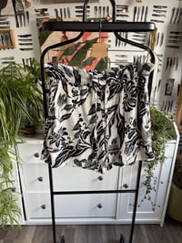 Image 1 of Who what wear linen shorts 