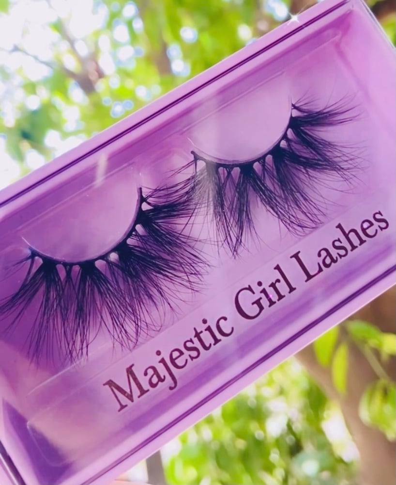 Image of Lash style “Hottie”