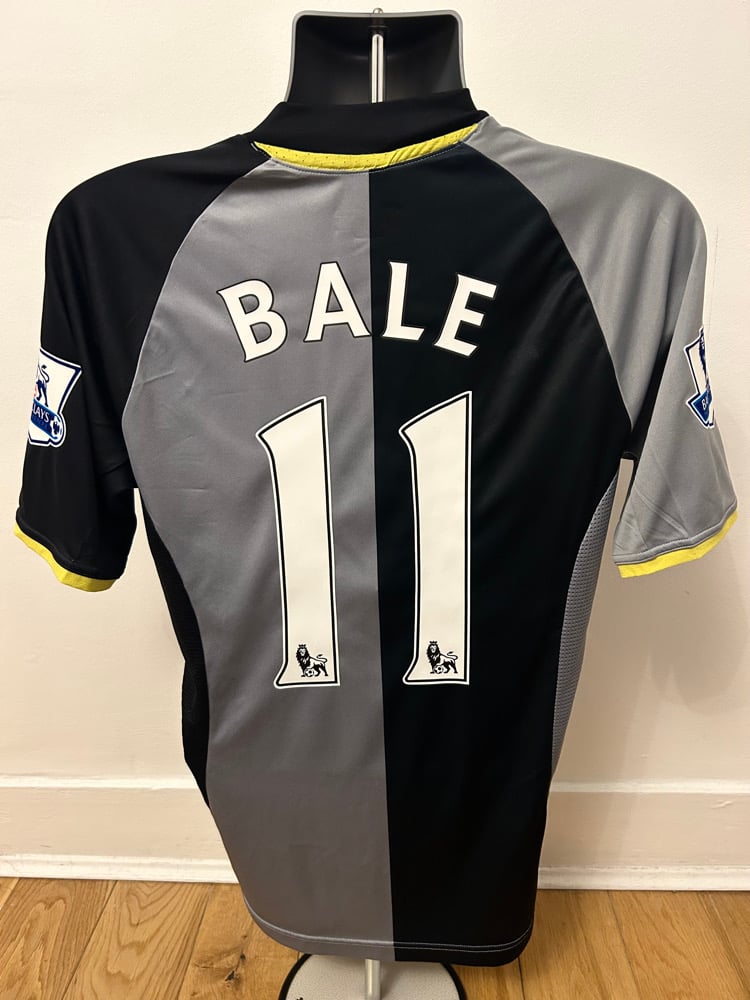 Image of Tottenham Hotspur “BALE 11” 2012/13 Third Shirt + PL patches  (M)
