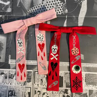 Image 1 of COLLAGE TIE