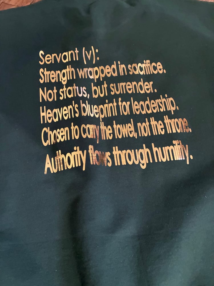 Image of Servant Crew