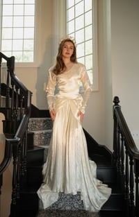 Image 5 of 1940s Beaded Draped Waist