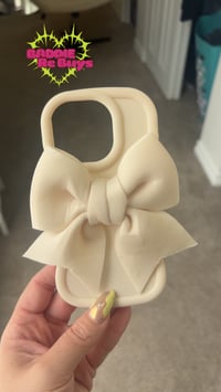 Image 1 of Put A Bow On It Case Cream