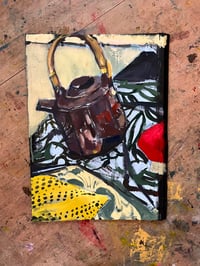 Teapot with bamboo handle