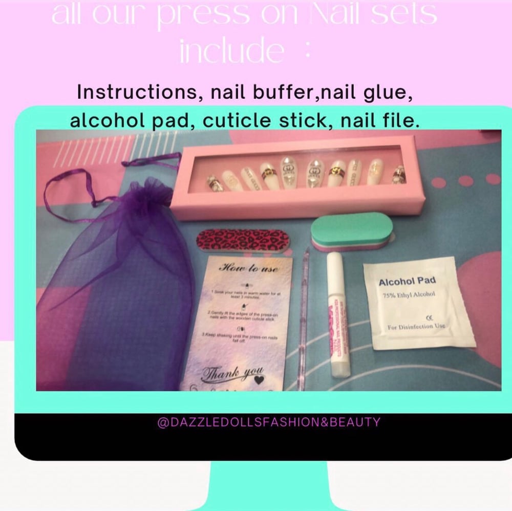 Image of Barbie set, medium length, coffin shaped