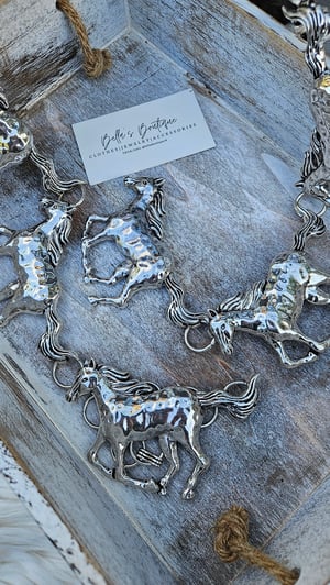 Image of Silver Horse Concho Chain Link Belt
