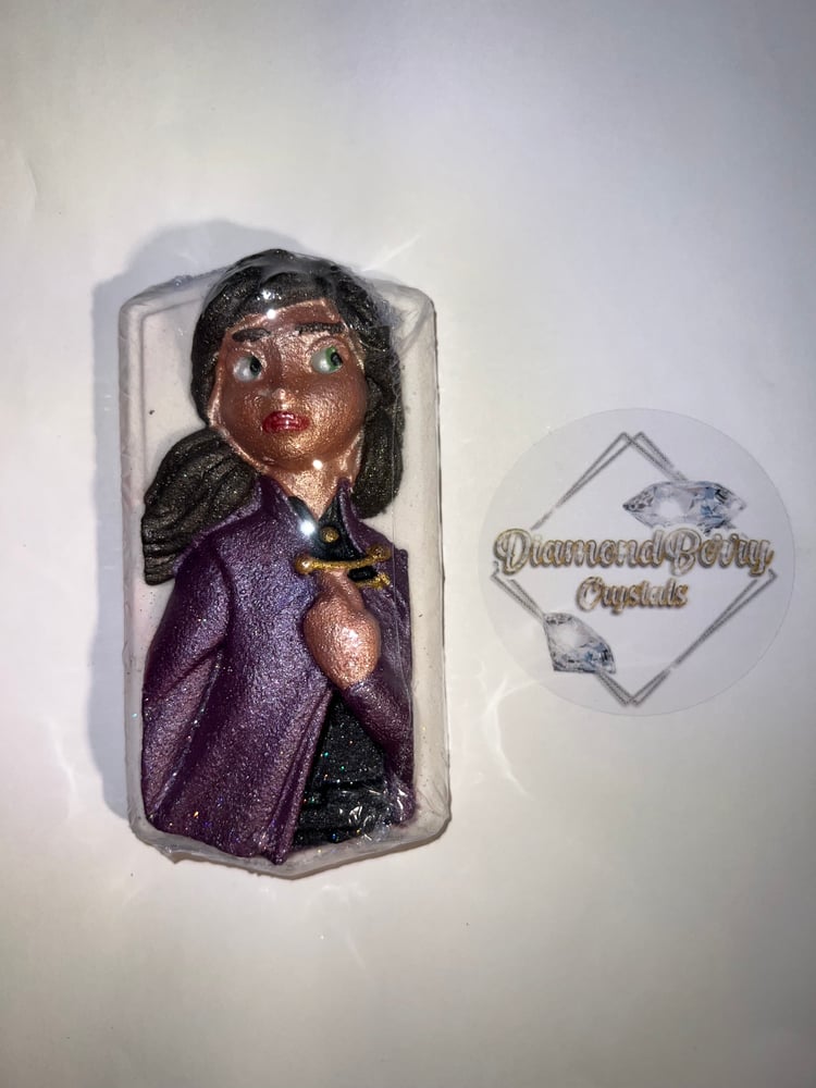 Image of Ice Queen sister 2 bath bomb 