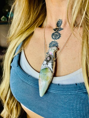 Image of ROOTS TO BLOSSOM- Blossom agate