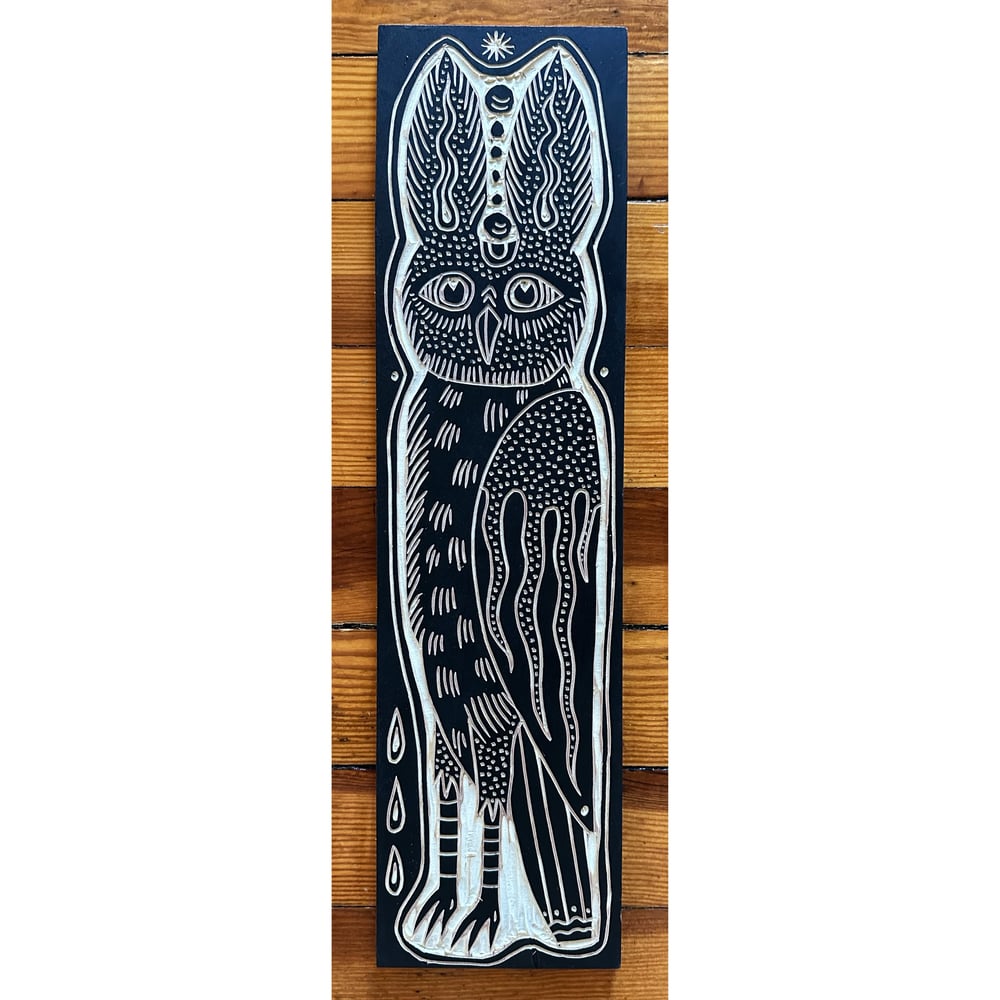 Image of Tall Owl