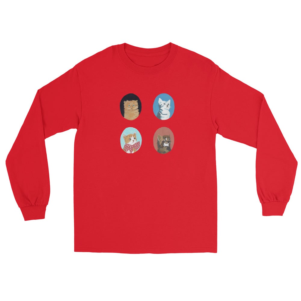 Image of FAMILY PORTRAIT OF CATS LONG SLEEVE SHIRT